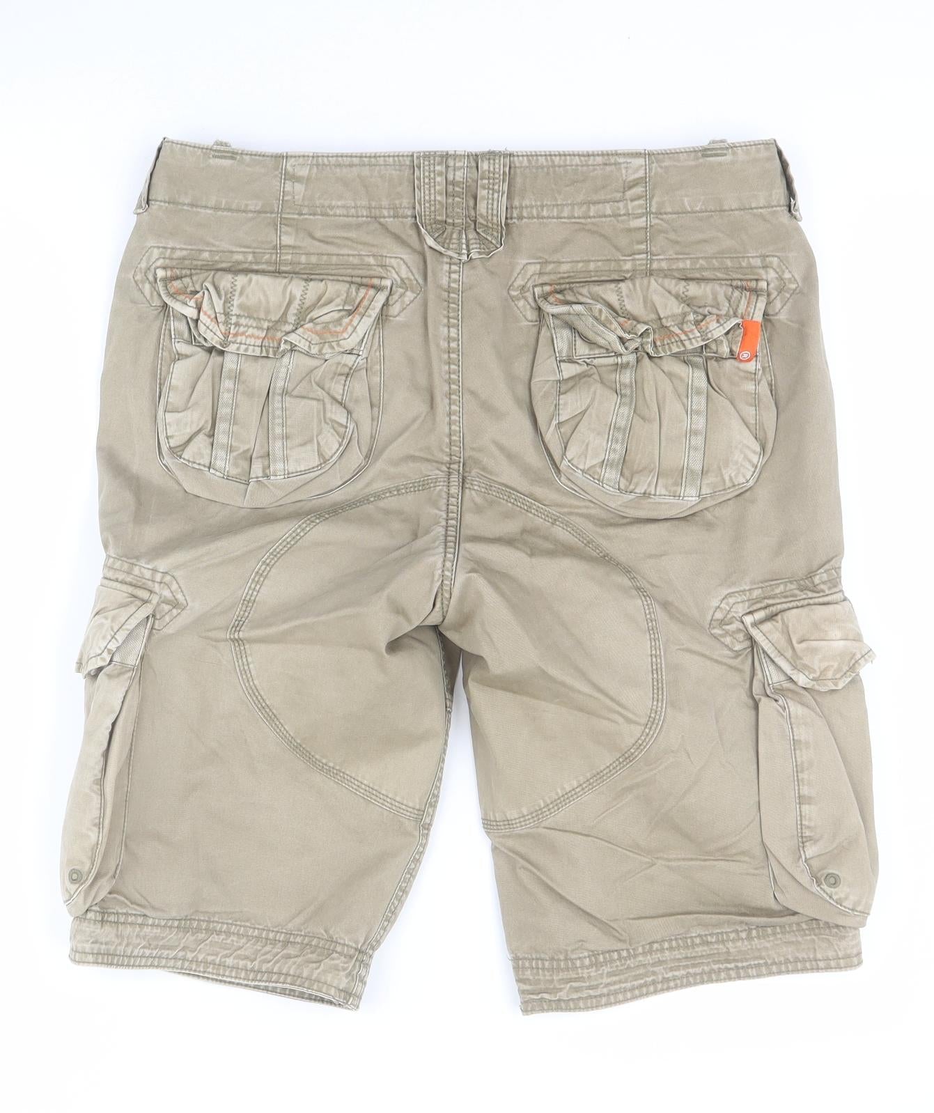 Superdry Mens Beige  Cotton Cargo Shorts Size S L11 in Regular Buckle