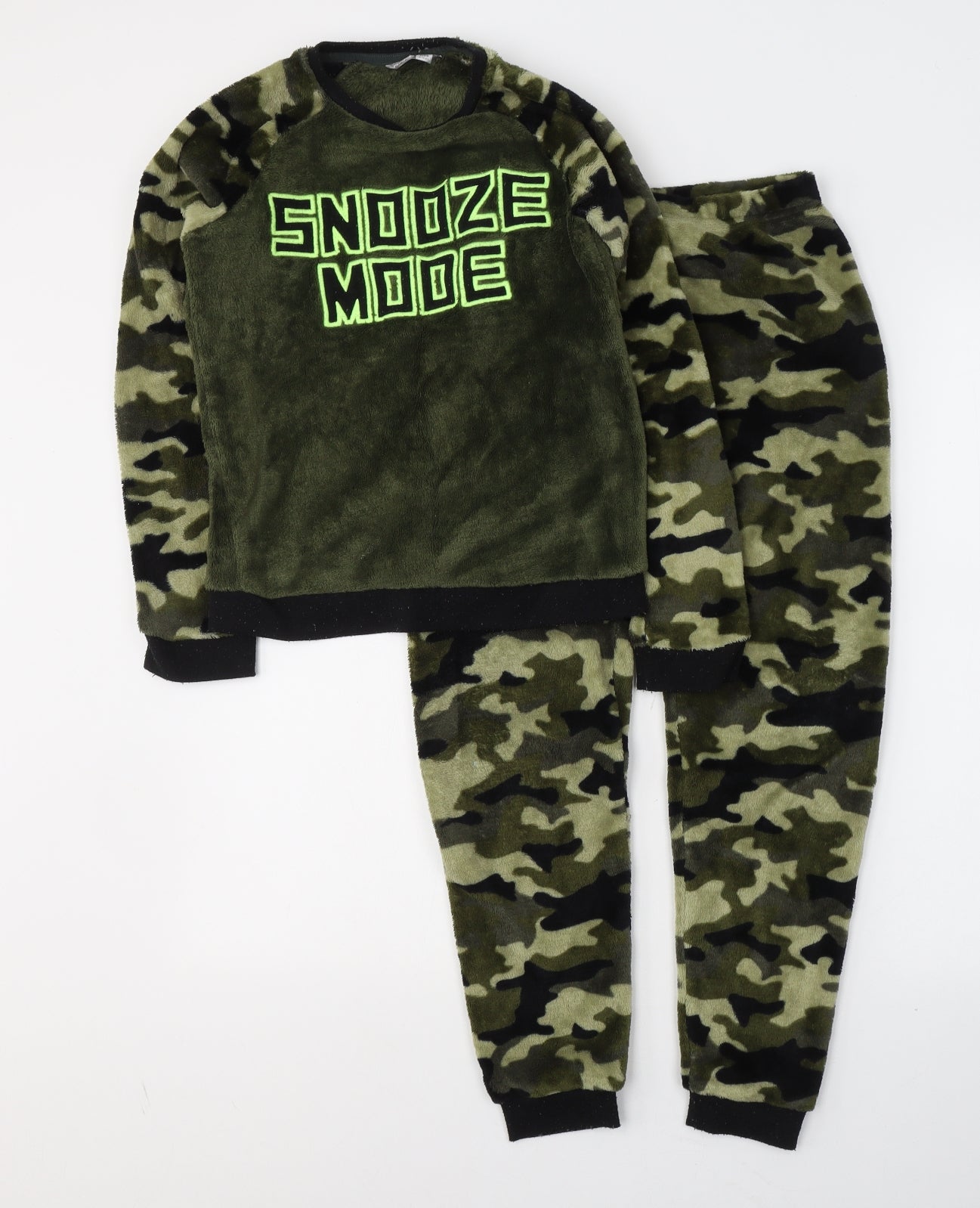 Pep&Co Boys Green Camouflage Polyester  Pyjama Set Size 9-10 Years  Pullover - Snooze mode