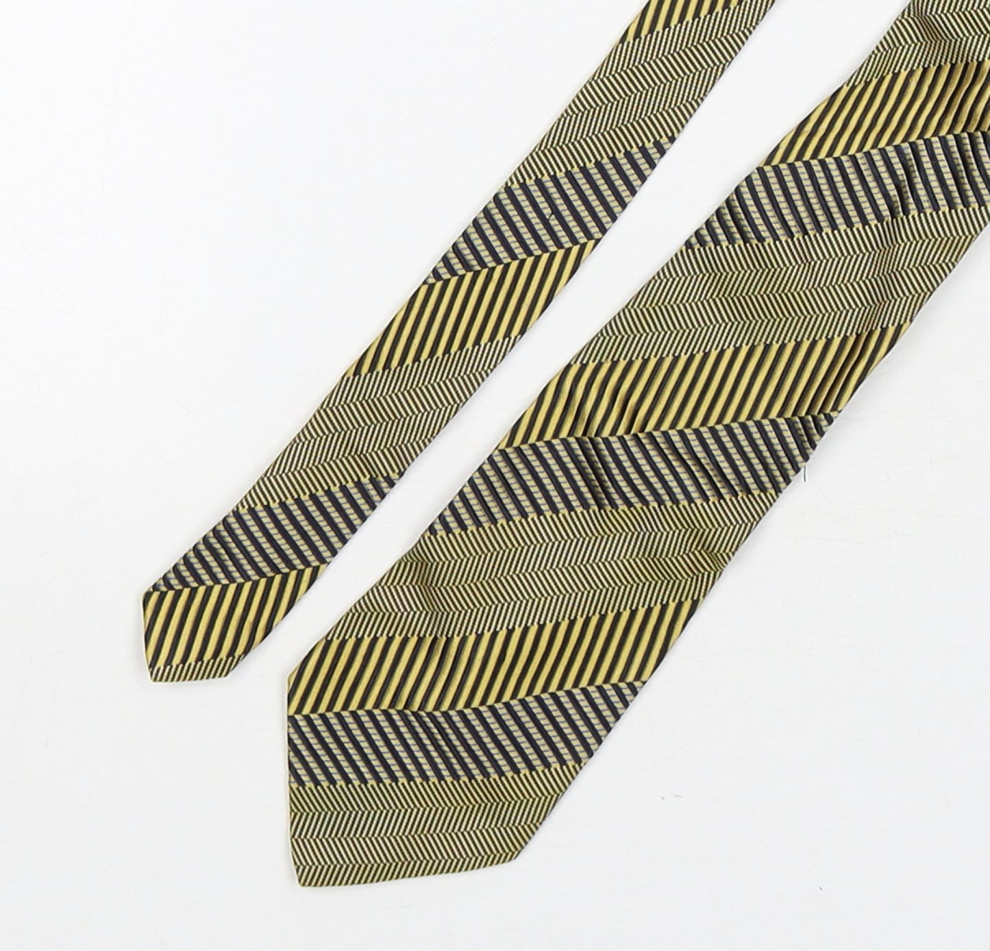 Bruno Manchesi Mens Multicoloured Striped Silk Pointed Tie One Size