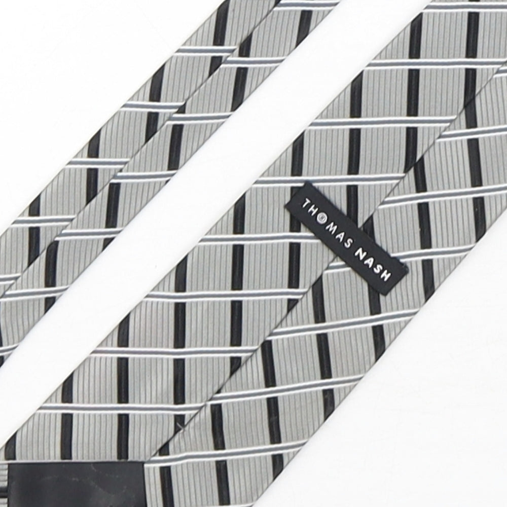 Thomas Nash  Mens Multicoloured Plaids & Checks Polyester Pointed Tie One Size