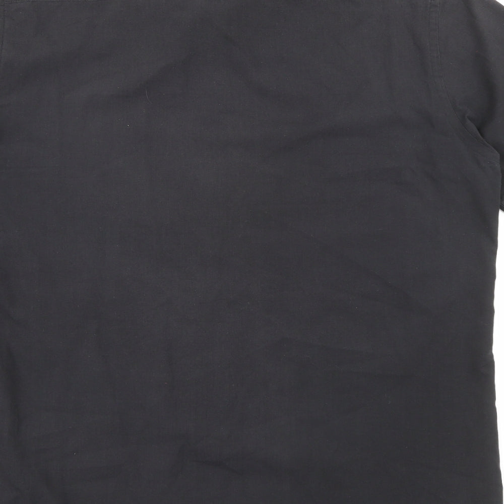 Taylor & Wright Mens Black  Polyester  Button-Up Size 16.5 Collared Button