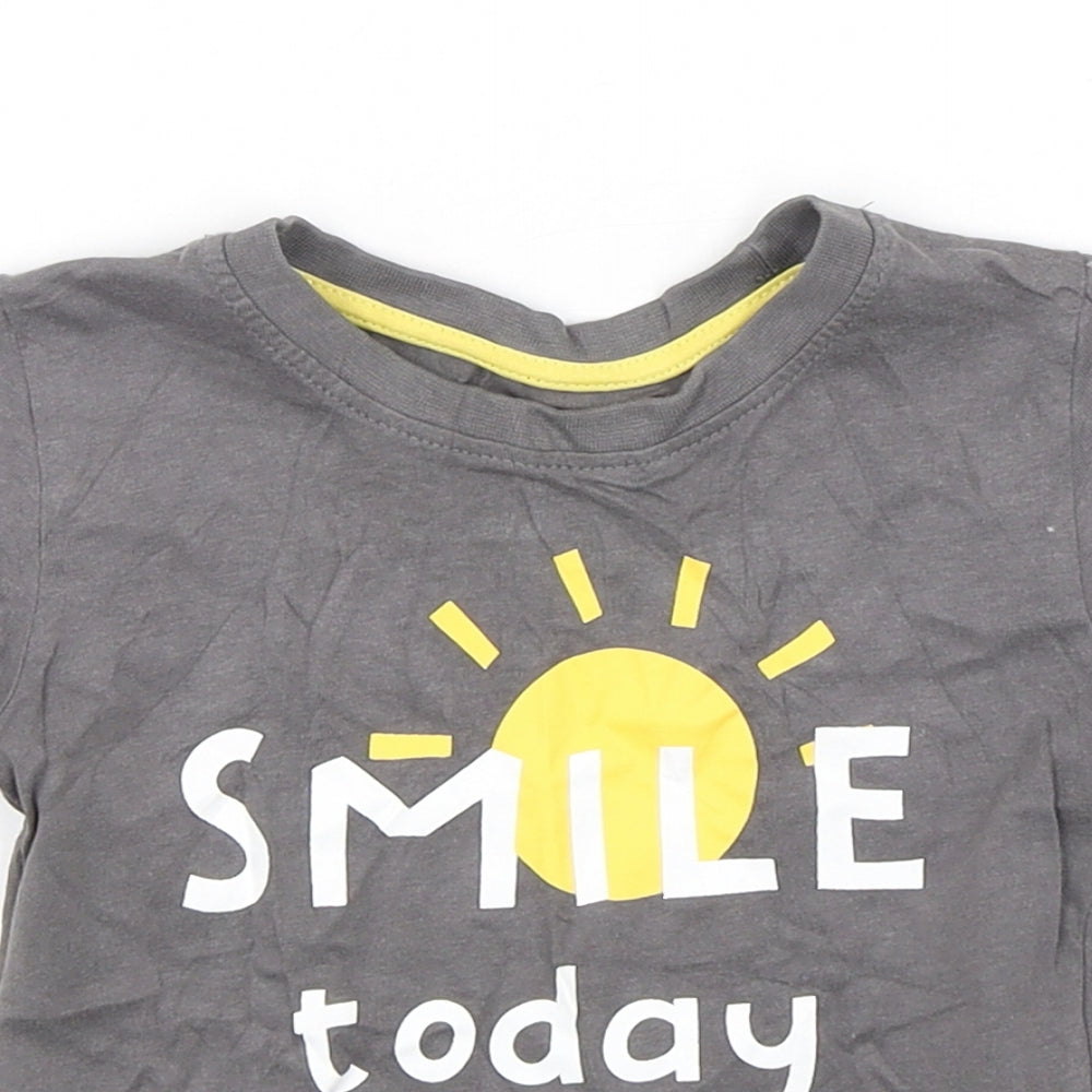 Primark Boys Grey  Cotton Basic T-Shirt Size 18-24 Months Round Neck Pullover