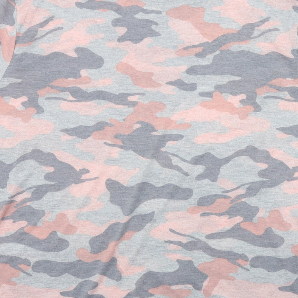 Marks and Womens Green Camouflage Polyester Basic T-Shirt Size 22 Round Neck