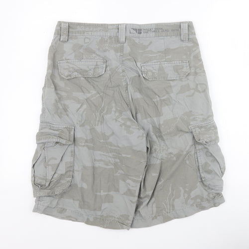 Burton Mens Grey Camouflage Cotton Cargo Shorts Size 32 L10 in Regular Button