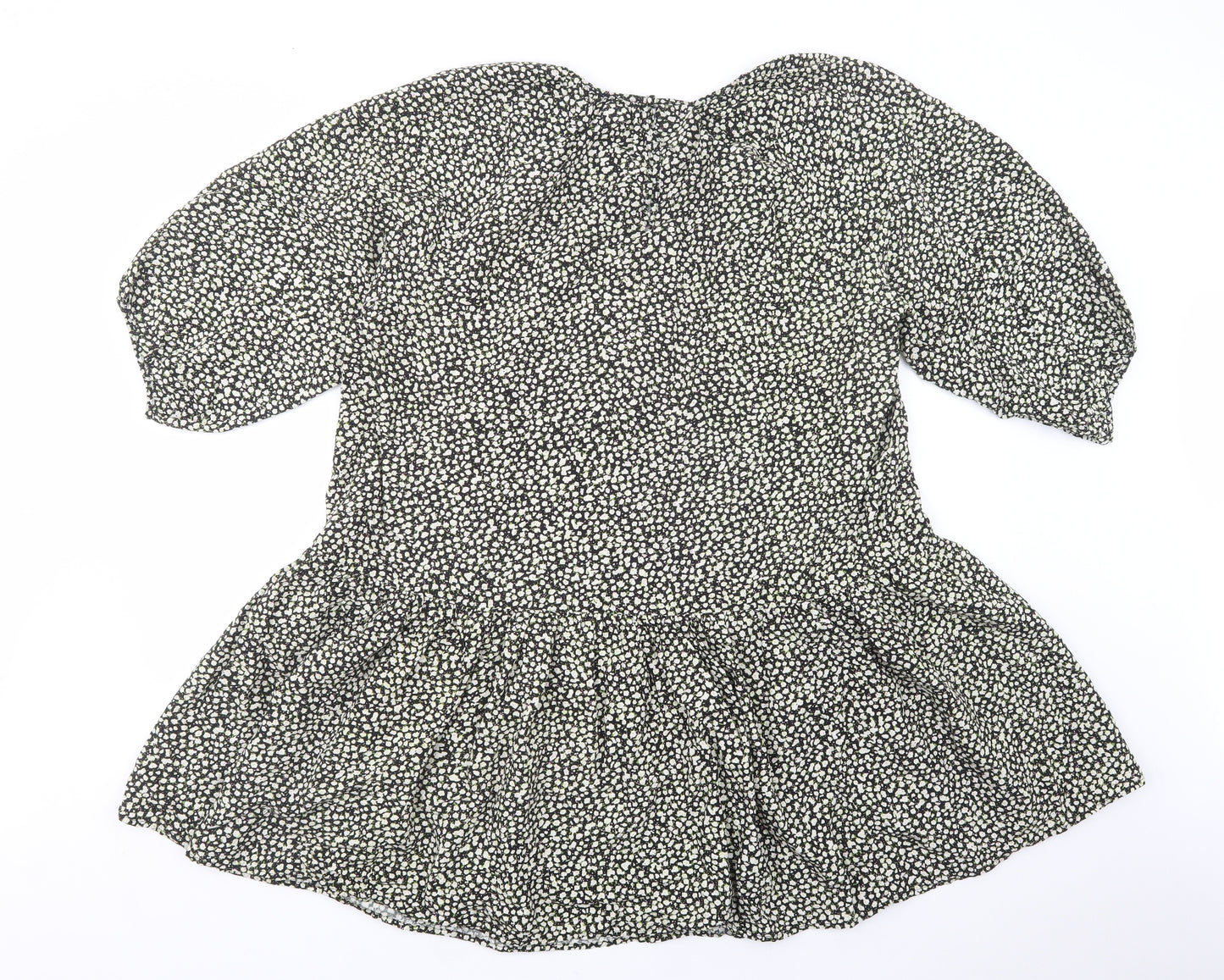 H&M Womens Black Floral Viscose Shift  Size M  Crew Neck Button