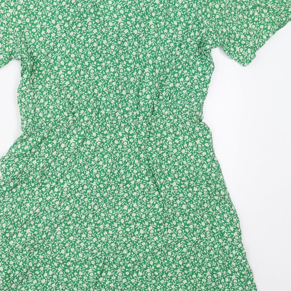 New Look Womens Green Floral Viscose Skater Dress  Size 12  V-Neck Pullover