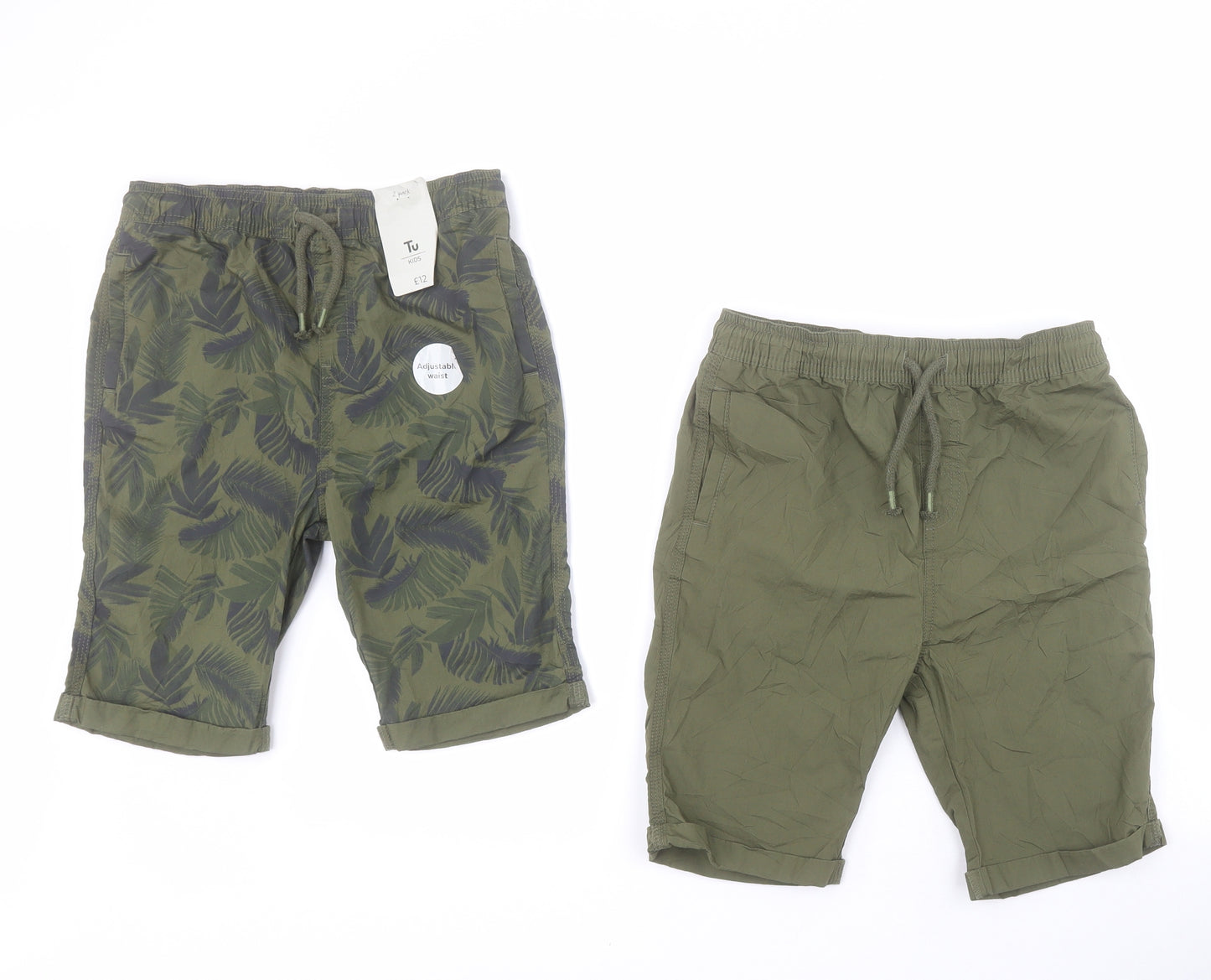 TU Boys Green  Cotton Chino Shorts Size 10 Years  Regular Tie