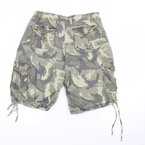 Denim Co Mens Green Camouflage Cotton Cargo Shorts Size 32 in L9 in Regular Button