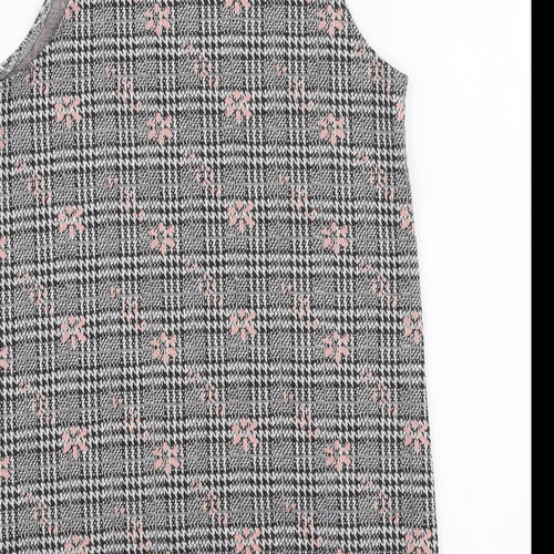 Primark Girls Grey Plaid Polyester Pinafore/Dungaree Dress  Size 7-8 Years  Round Neck Pullover - Floral