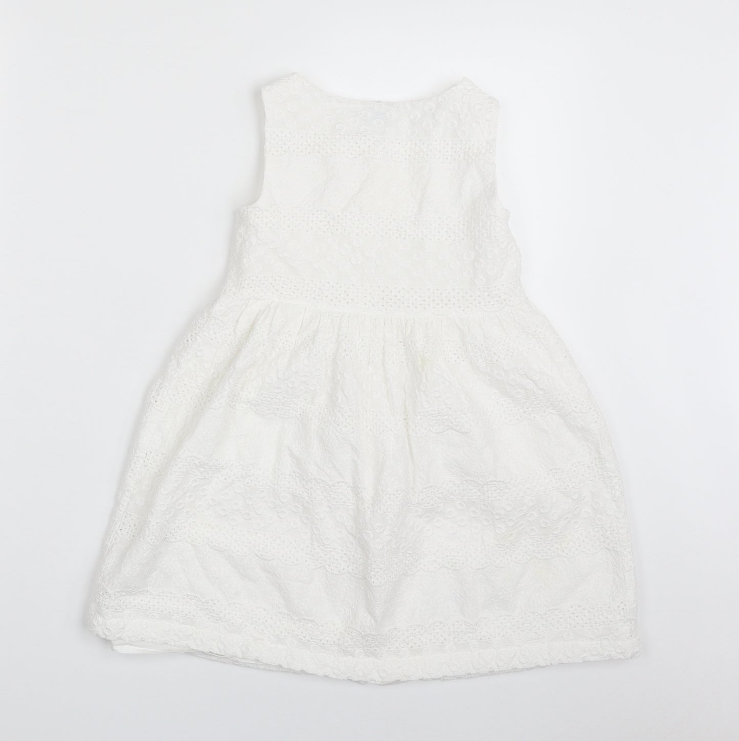 Gap Girls White Floral 100% Cotton Skater Dress  Size 5 Years  Boat Neck Button