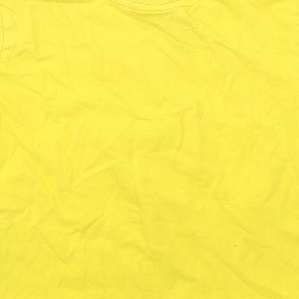 Primark Boys Yellow  Cotton Basic T-Shirt Size 5-6 Years Round Neck Pullover - Minions