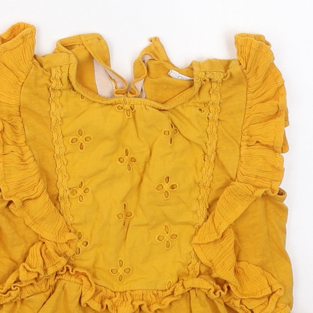 NEXT Girls Yellow  Cotton Basic T-Shirt Size 4 Years Crew Neck Pullover