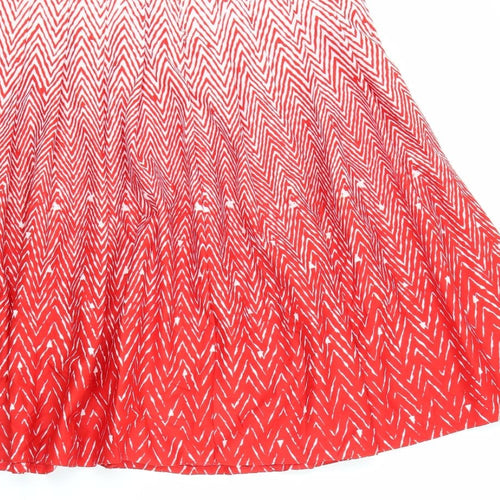 Preworn Womens Red Geometric Polyester Pleated Skirt Size 30 in   Zip
