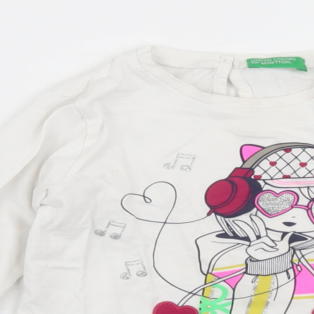 United Colors of Benetton Girls White  Cotton Basic T-Shirt Size 18-24 Months Crew Neck Button