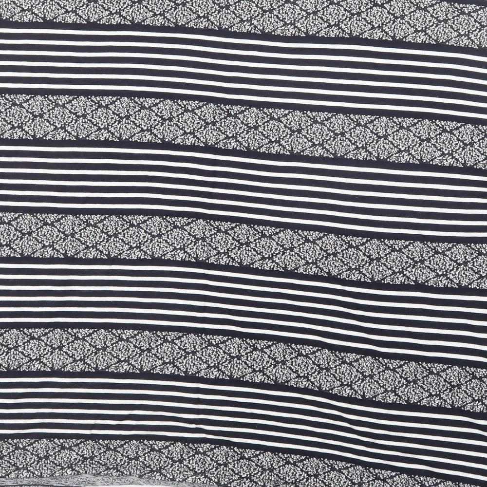 Marks and Spencer Womens Blue Striped Viscose Basic Blouse Size 22 Crew Neck