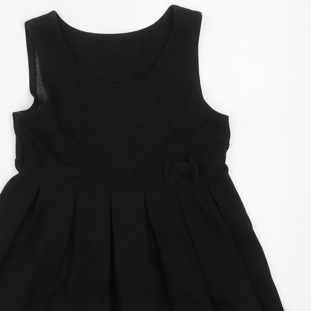 Marks and Spencer Girls Black  Cotton A-Line  Size 8-9 Years  Round Neck Pullover
