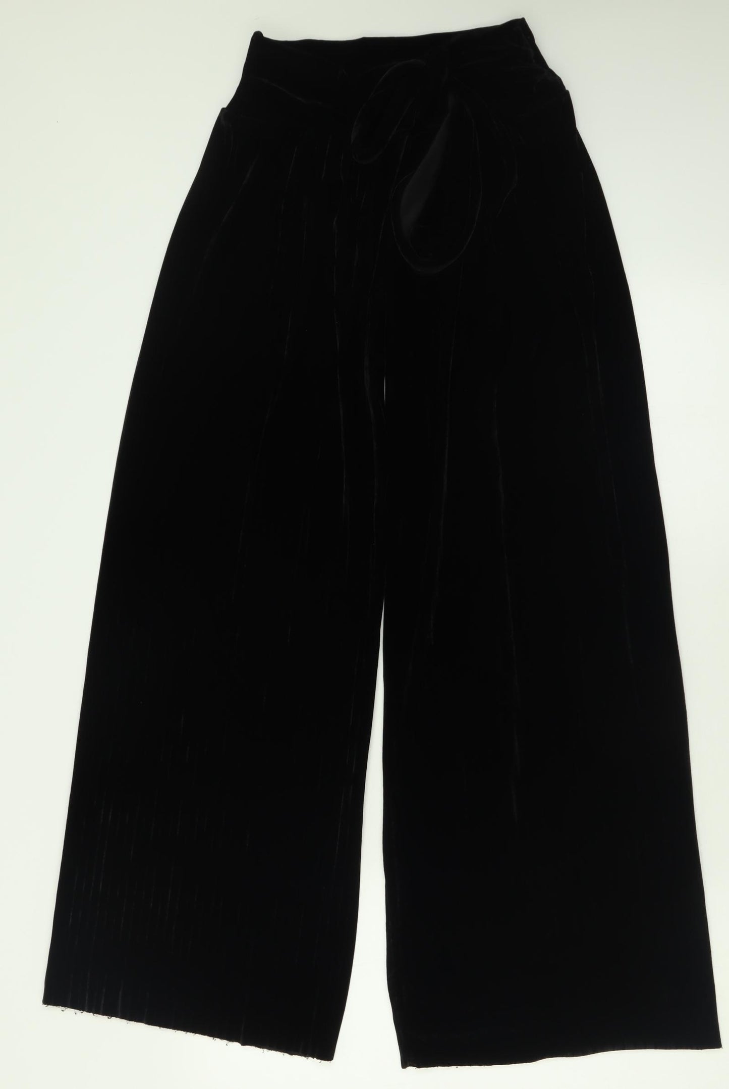 Preworn Womens Black  Polyester Trousers  Size 28 in L29 in Regular Tie