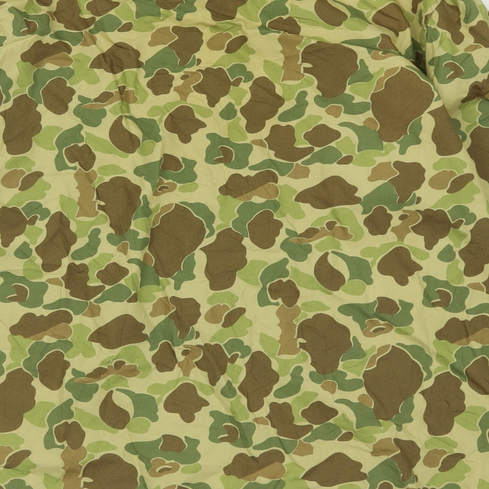 Carhartt Mens Green Camouflage Cotton  Button-Up Size L Collared Button