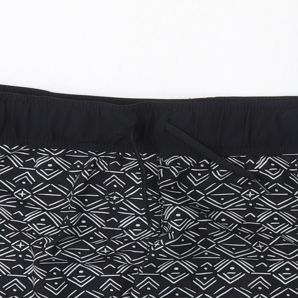 DECATHLON Womens Black Geometric Polyester Athletic Shorts Size 12 L4 in Regular
