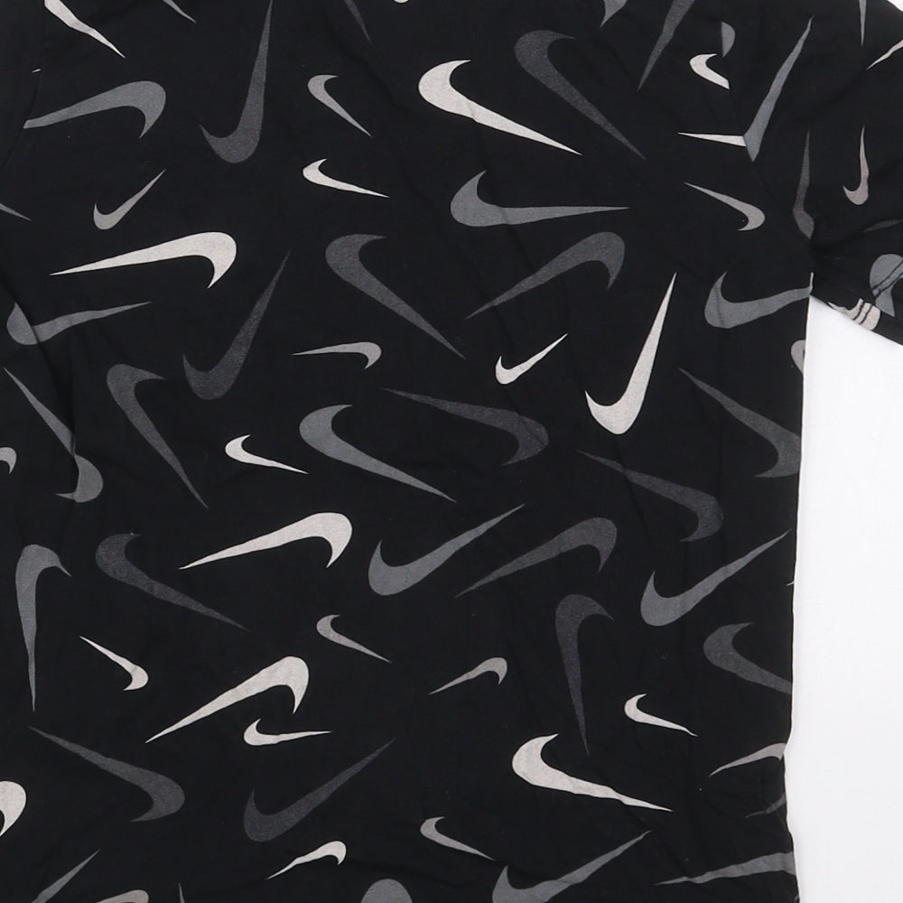 Nike Boys Black  Cotton Basic T-Shirt Size M Crew Neck Pullover