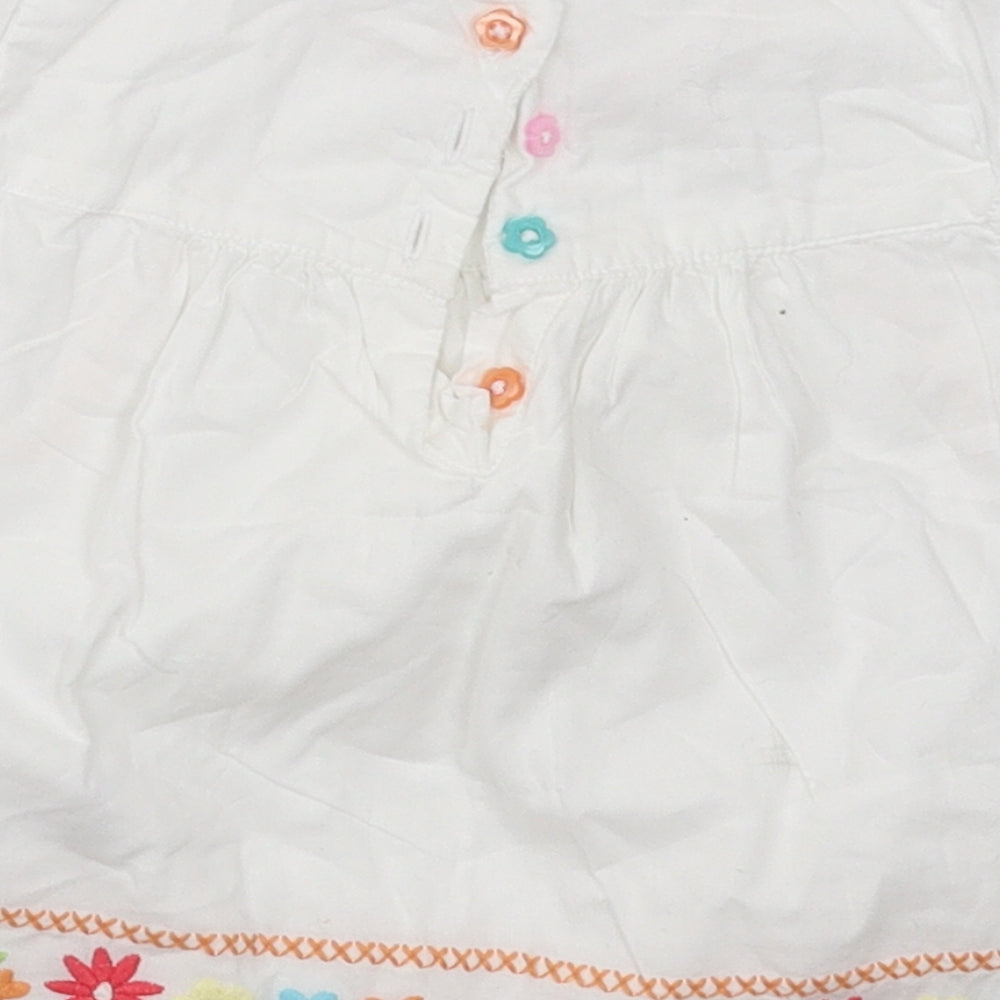 F&F Girls White Floral Cotton A-Line  Size 6-9 Months  Crew Neck Button