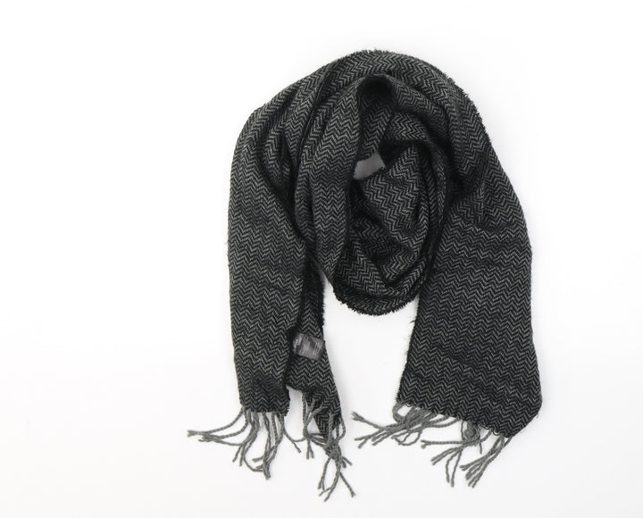 Cedar Wood State Unisex Black Geometric Acrylic Scarf  One Size