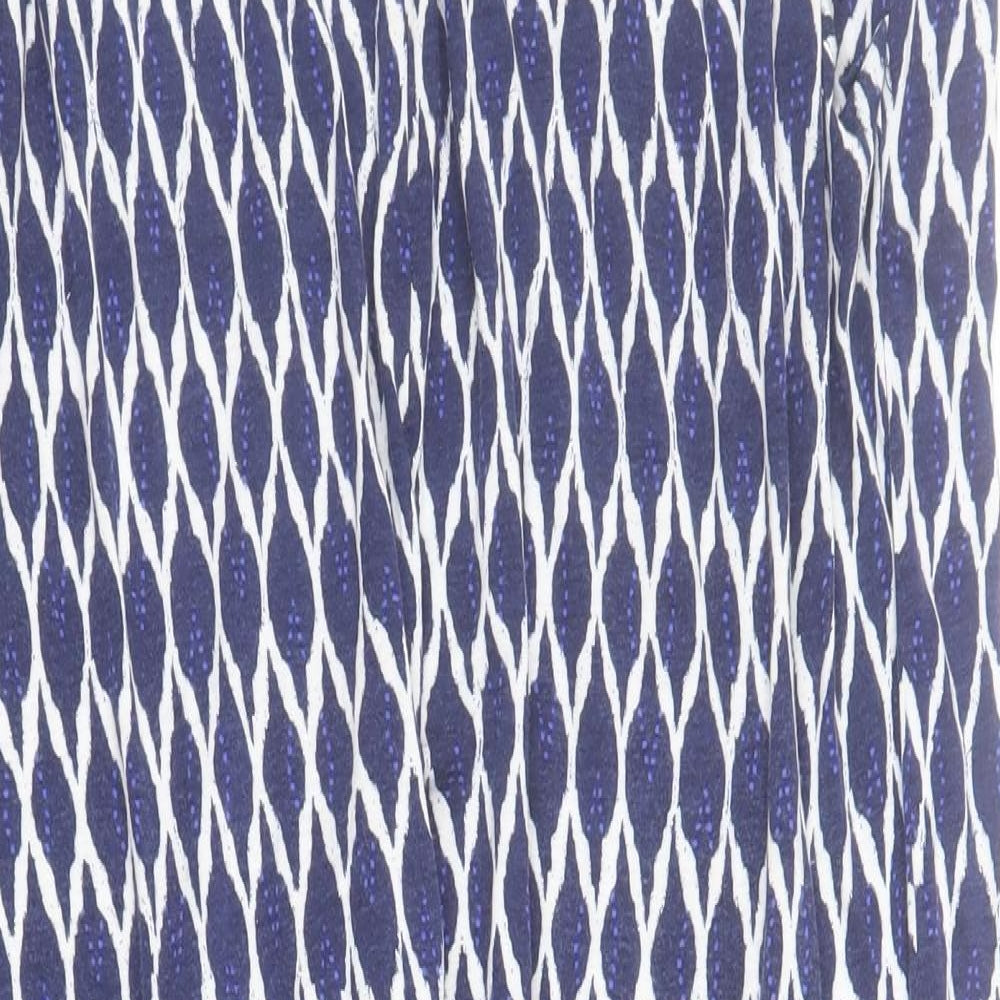 Essentials Womens Blue Geometric Viscose Capri Trousers Size 16 L28 in Regular