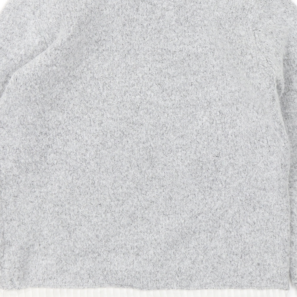 Primark Girls Grey  Acrylic Basic T-Shirt Size 11-12 Years Round Neck