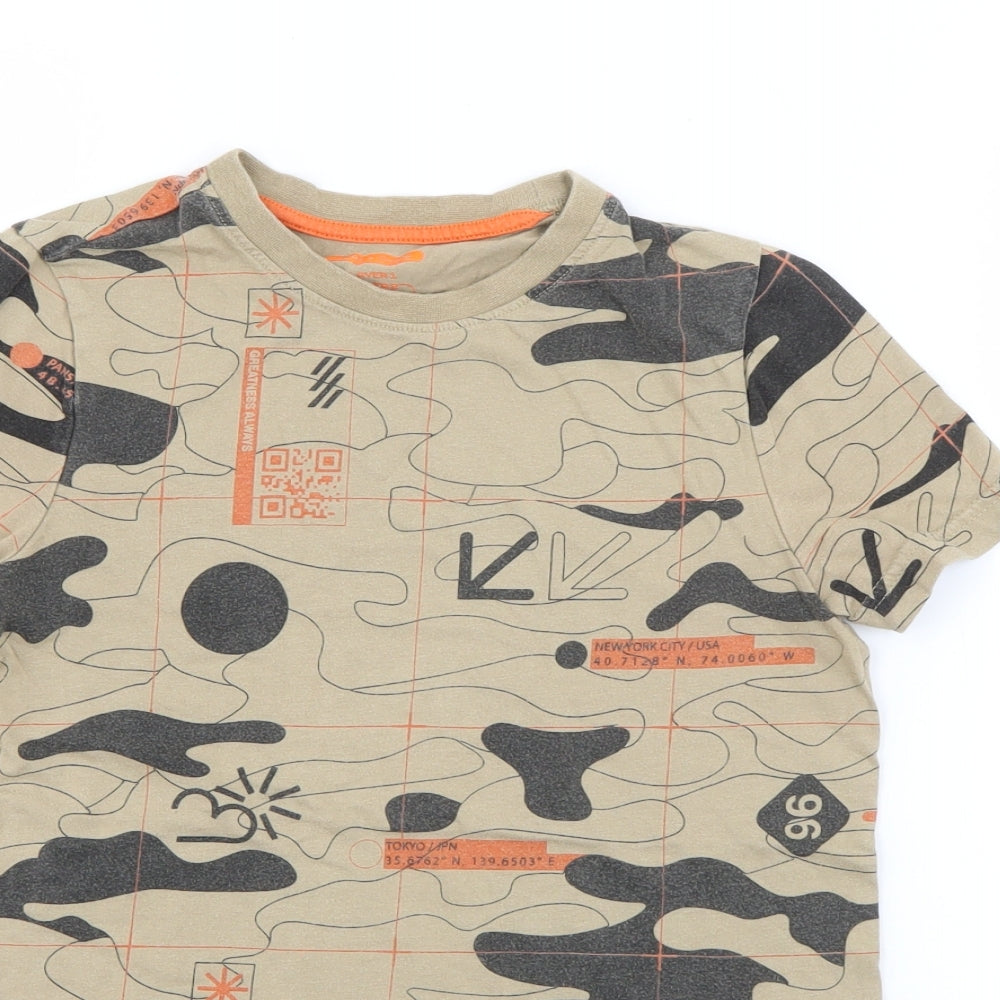 F& Boys Brown Camouflage Cotton Basic T-Shirt Size 7-8 Years Crew Neck