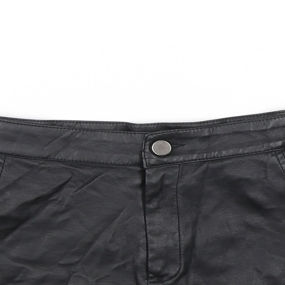 Internacionale Womens Black  Polyester Hot Pants Shorts Size 16 L3 in Regular Button - Leather Look