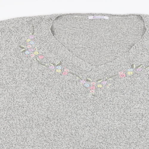 Damart Womens Grey V-Neck  Acrylic Pullover Jumper Size 30   - Flower