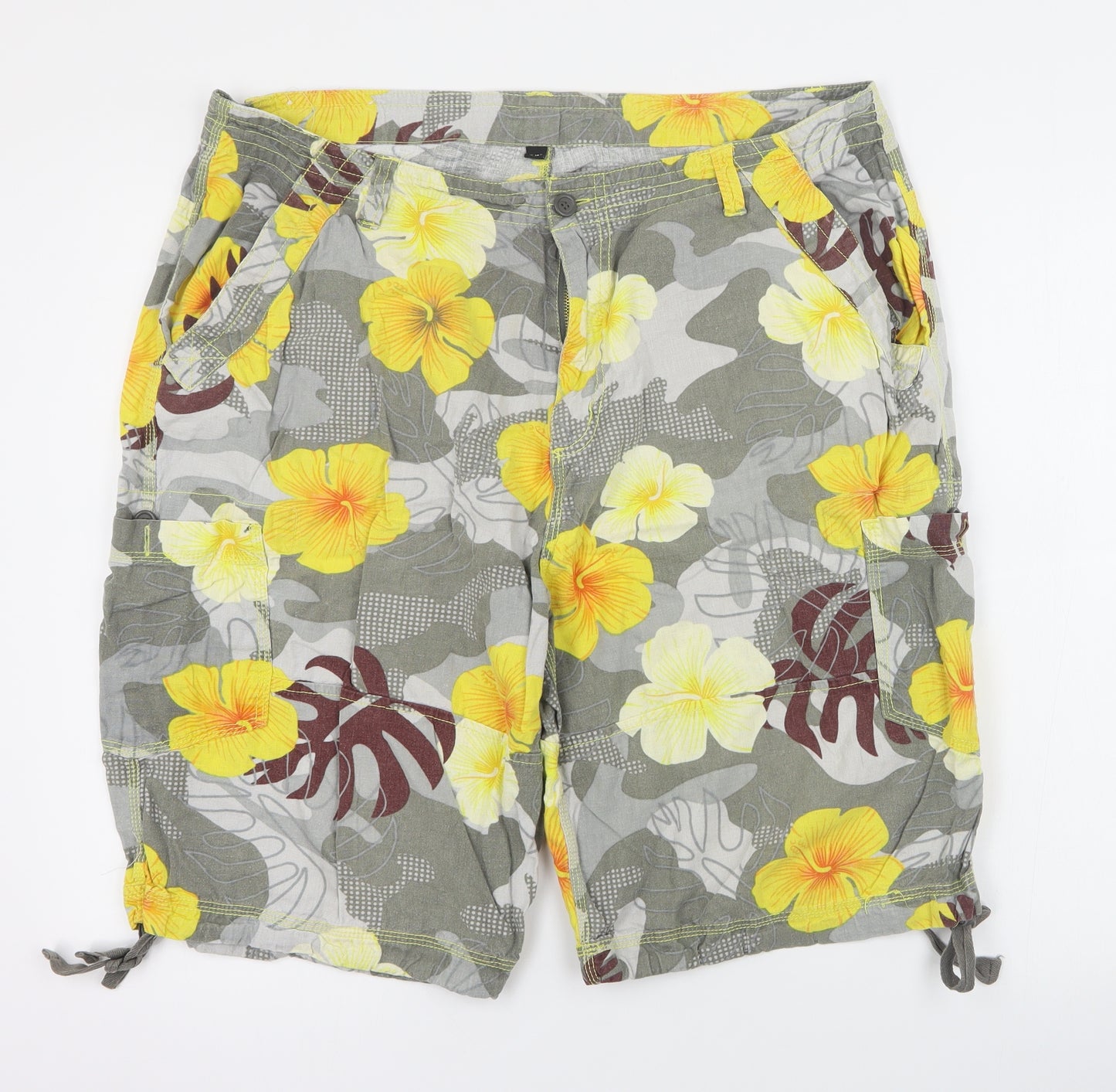 Primark Mens Grey Floral Linen Cargo Shorts Size 38 in L10 in Regular Zip