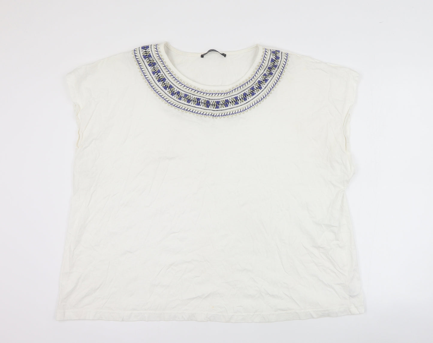 Dunnes Womens White  100% Cotton Basic T-Shirt Size 2XL Round Neck