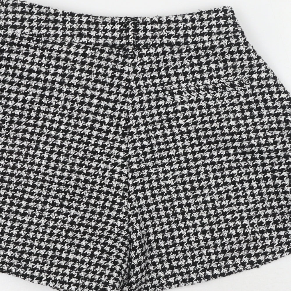 New Look Womens Black Plaid Polyester Boyfriend Shorts Size 8 L8 in Regular Button