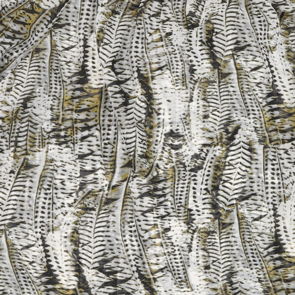 Marks and Spencer Womens Green Geometric Polyester Basic Blouse Size 20 Round Neck