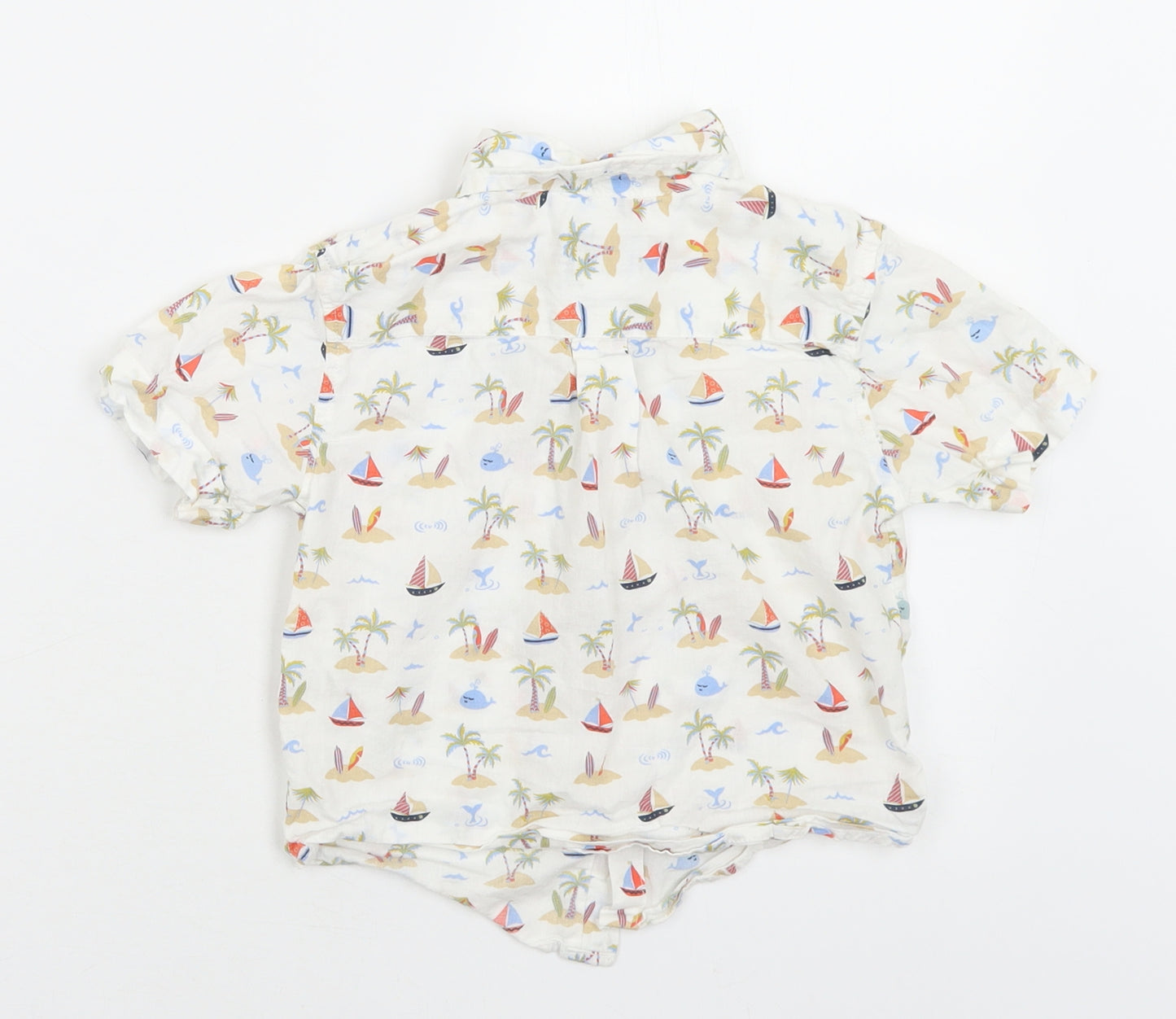 buttons & Thread Boys White Geometric Cotton Basic Button-Up Size 3 Years Collared Button