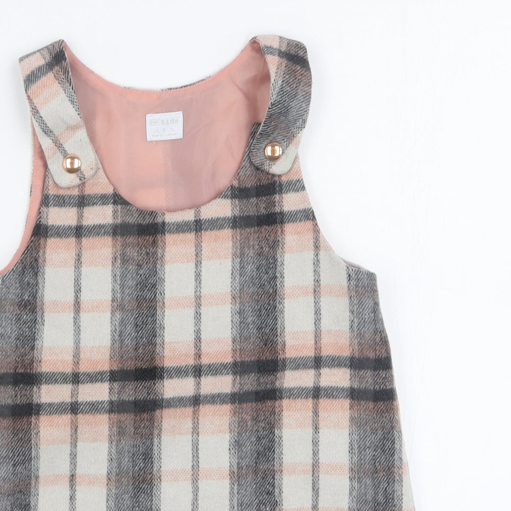 F&F Girls Grey Plaid Acrylic Pinafore/Dungaree Dress  Size 6-7 Years  Round Neck Button