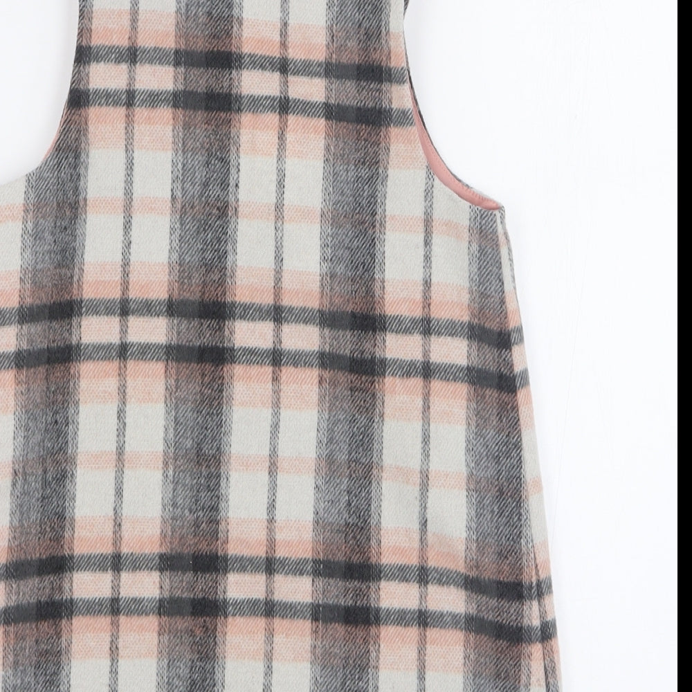F&F Girls Grey Plaid Acrylic Pinafore/Dungaree Dress  Size 6-7 Years  Round Neck Button