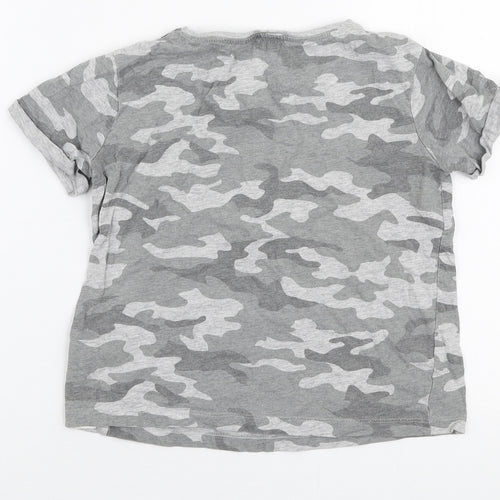 Primark Girls Grey Camouflage Cotton Cropped T-Shirt Size 8-9 Years Round Neck Pullover - Be you