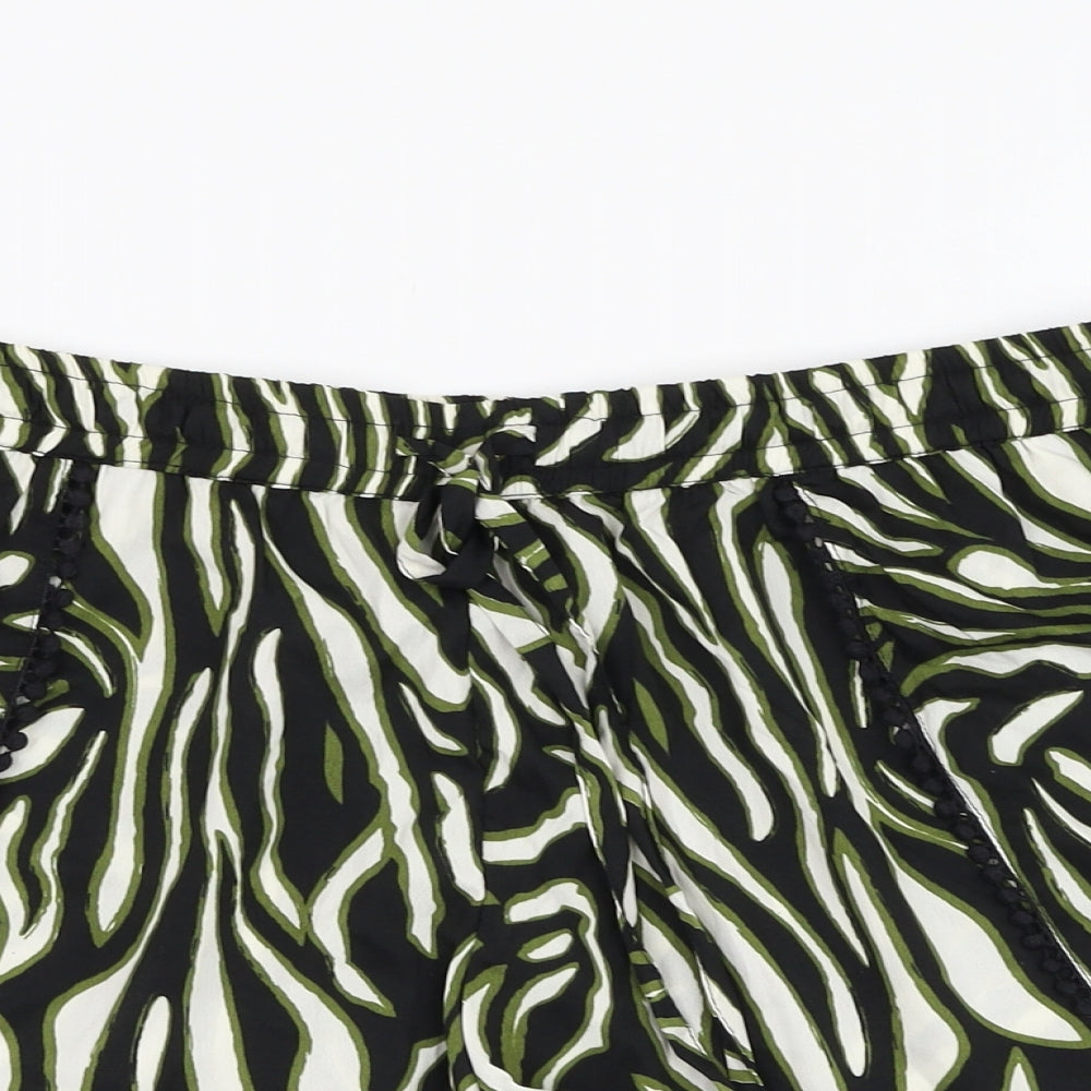 Pep&co Womens Black Geometric Polyester Hot Pants Shorts Size 12 L3 in Regular