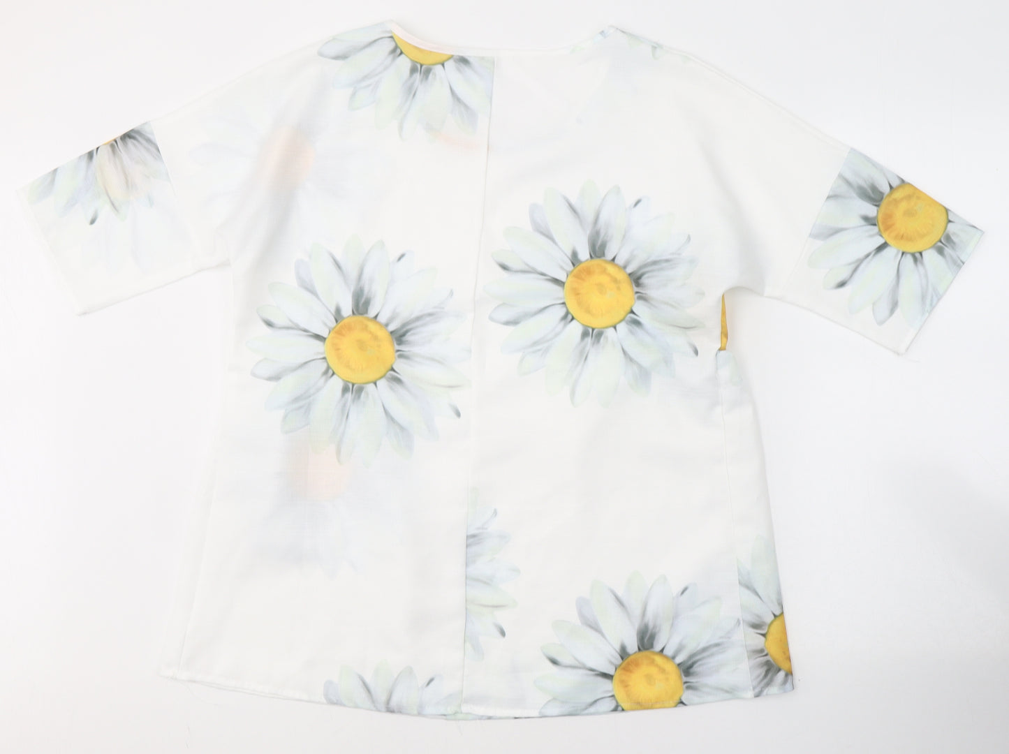 Preworn Womens White  Polyester Basic Blouse Size M Round Neck - Sunflowers