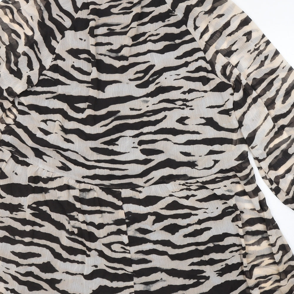 H&M Womens Beige Animal Print Polyester Fit & Flare  Size M  V-Neck Pullover