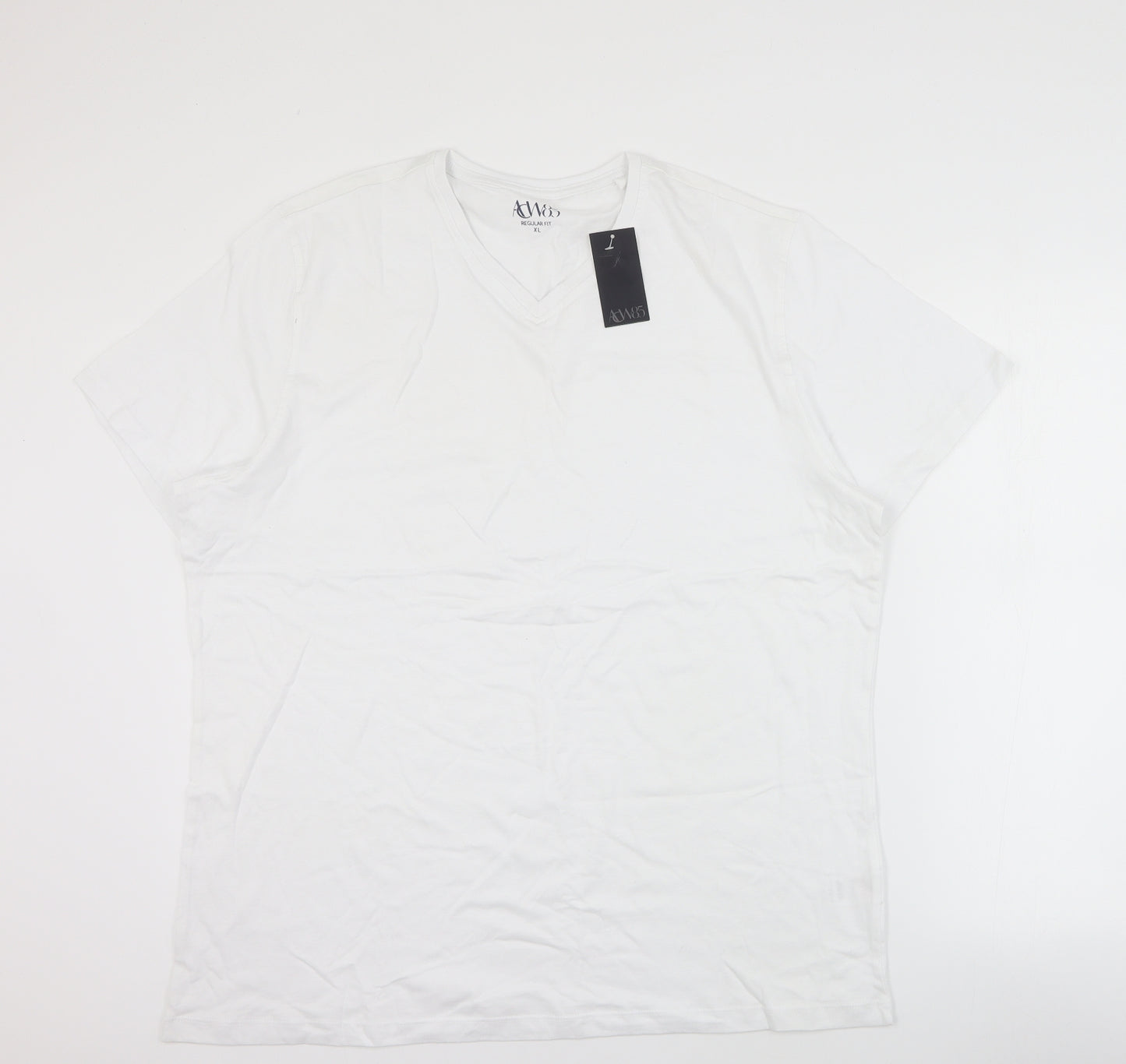 Matalan Mens White  Cotton  T-Shirt Size XL V-Neck