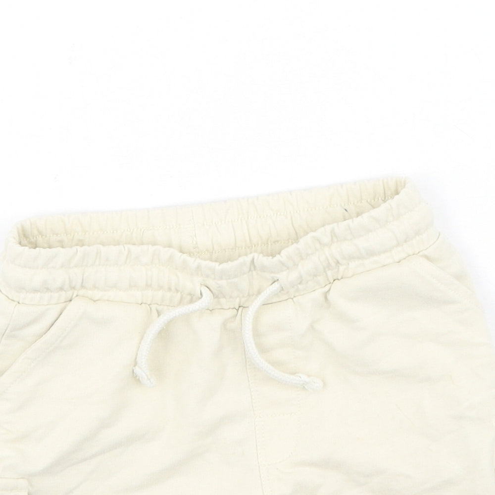 Preworn  Boys Beige  Cotton Cargo Shorts Size 2-3 Years  Regular
