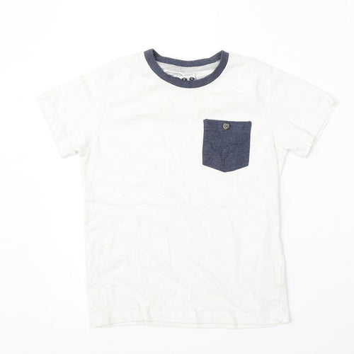 BOYS Boys White  Cotton Basic T-Shirt Size 6-7 Years Round Neck