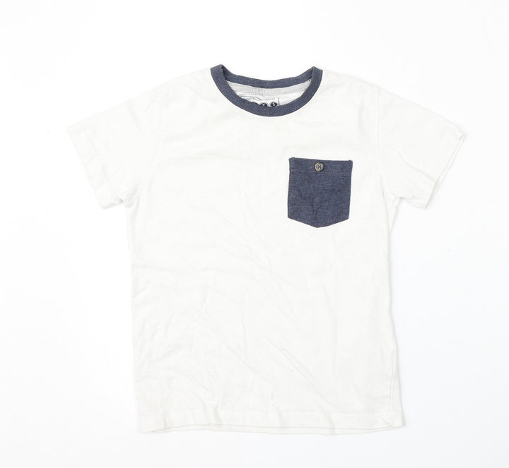 BOYS Boys White  Cotton Basic T-Shirt Size 6-7 Years Round Neck