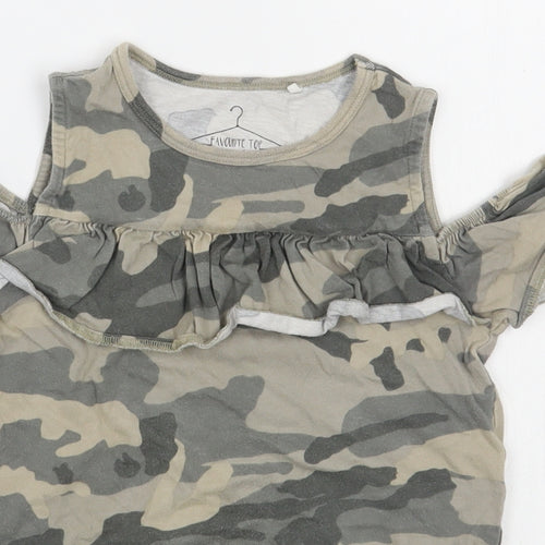 NEXT Girls Green Camouflage 100% Cotton Basic T-Shirt Size 5 Years Boat Neck Pullover