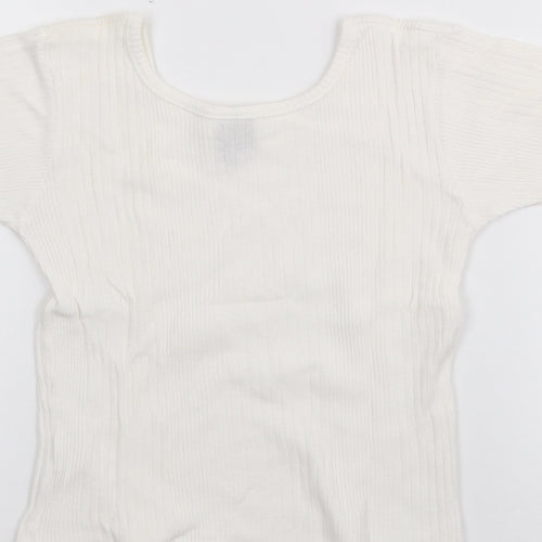 COCO Girls White  Cotton Pullover T-Shirt Size 6 Years Scoop Neck