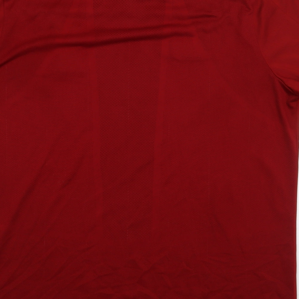 New Balance Mens   Polyester  T-Shirt Size L Round Neck