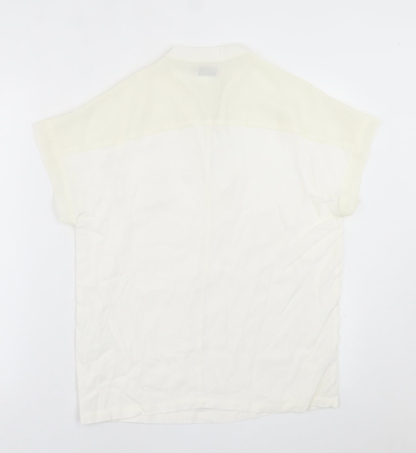 Soaked in Luxury Womens White  Polyester Basic T-Shirt Size M V-Neck